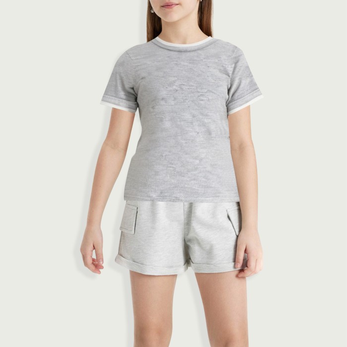 Double-layered round neck short-sleeved cropped T-shirt