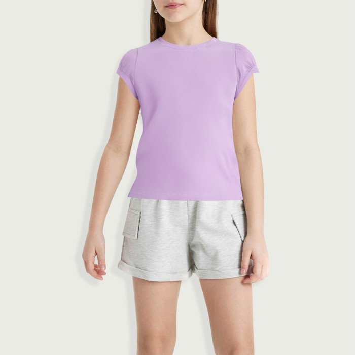 Comfortable crew neck stretch base top